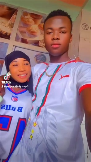 Vidéos de prince ✅✅de la sap🛍️🛍️ (@prince.de.la.sap8) avec son original - safialajoie7