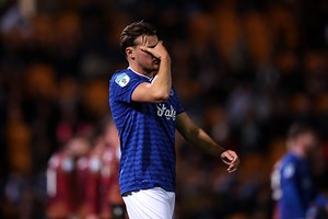 Nathan Patterson signs off 2025 with 'tough' message after rare Everton appearance