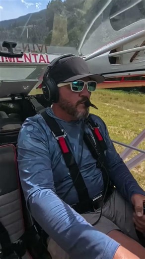 Close call at Stehekin State landing strip. #helicopter #aviation #freedomfox