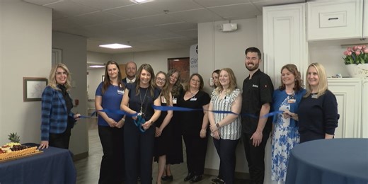 Glenwood Healthcare Center unveils 20-bed lakefront unit