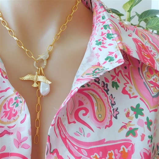 Gold Flying Bird Charm Necklace, Baroque Pearl, Pave Cubic Zirconia Clasp, Statement Jewelry - Etsy Australia