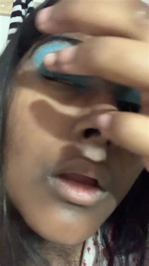 Creative Glitter Makeup Tutorial for Fun Looks