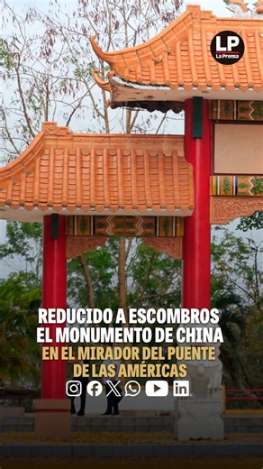 La Prensa Panamá on Instagram: "El antes y el después del monumento chino en el Mirador del Puente de las Américas. Este domingo, turistas que acudieron al mirador para tomarse fotografías se encontraron con un espacio arrasado por maquinaria pesada, con desechos de escombros aún visibles. Más detalles en prensa.com"