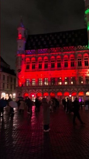Brussels Grand Place Glowing! ✨ Bright Brussels Light Festival #travel #brussels #belgium #bruxelles