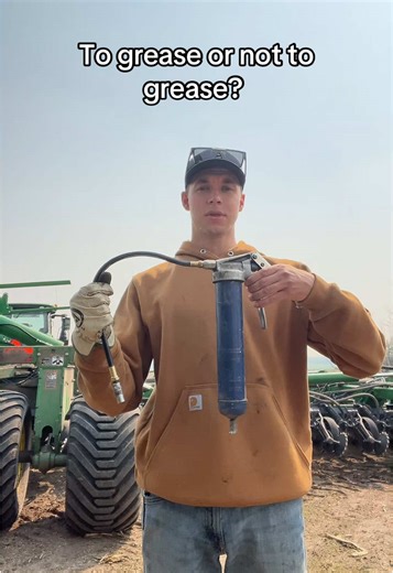 Essential Greasing Tips for John Deere Tractors