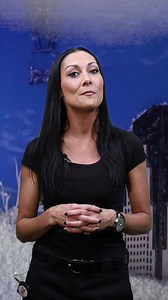 Sno-Port at Sci-Port Discovery Center is everyone's favorite interactive playground with snow-themed, science-based activities❄💙 They include: 1. Sock Skating Rink ⛸ 2. Freeze Frame Exhibit 🥶 3. Snowball Pong 🌨 4. The Igloo Experience ❄ And more!! 𝐕𝐢𝐬𝐢𝐭 𝐒𝐧𝐨-𝐏𝐨𝐫𝐭 𝐟𝐫𝐨𝐦 𝐧𝐨𝐰 𝐮𝐧𝐭𝐢𝐥 𝐉𝐚𝐧𝐮𝐚𝐫𝐲 𝟐𝟗! Get your tickets here: https://shorturl.at/aQSZ7 🎄🧪🌌 | Visit Shreveport-Bossier