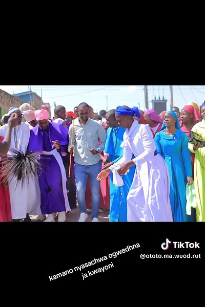 ototo ma wuod Ruth (@ototo.ma.wuod.rut)’s videos with original sound - 🏄‍♂️Lesus. Kavalos