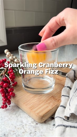 Recipe in comments ⬇️ for this Sparkling Cranberry Orange Fizz! ✨ | Meijer