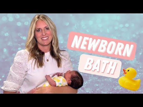 How to Give a Newborn a Sponge Bath | Tips for New Parents | Baby with (Umbilical Cord)