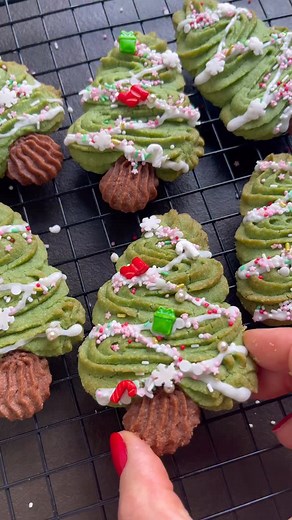 38K views · 1.3K reactions | Christmas Tree Cookies ❤️ Danish...