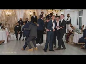 kana Yaari Gaddari ( Amazing Dance On Beautiful Balochi song ) Norwegian group In London 2022