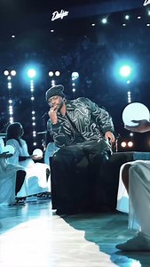 33K views · 23K reactions | Je viens de re tomber sur cette version de Django. C’est ma nouvelle version préféré  | Dadju | Facebook