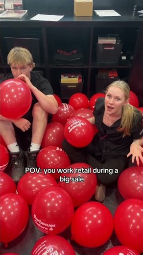 Tell me you work retail without telling me you work retail 🫠🎈 #retailproblems #workmemes #retaillife
