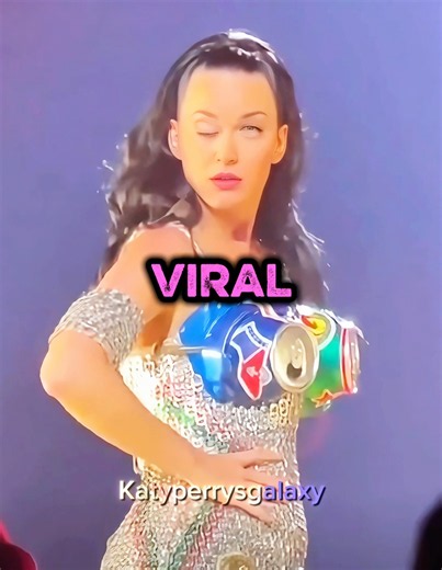 Katy Perry’s VIRAL Eye Glitch 👀😳
