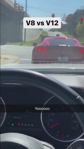 Ford Mustang V8 vs Ferrari V12