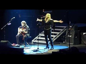 Steve Hackett-Ripples (Multi Angle) vocal: Amanda Lehmann(Live Royal Albert Hall London 24/10/2013)