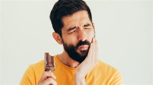 Gigi Sensitif Sering Dialami Usia Berapa? Begini Penjelasan Dokter Gigi - TribunHealth.com