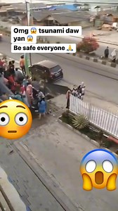 4.8K views · 152 reactions | #besafe #everyoneシ゚ #followersシ゚ #tsunami #indonesia #highlights #scary | Eve Lyn | Facebook