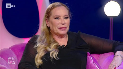 Barbara De Rossi: "Le mie nozze con Simone" - Storie di donne al bivio 20/11/2024