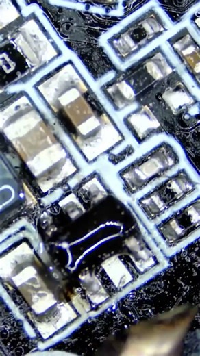 ssd recovery- burnt component replacement #repair #soldering #circuitfix #recovery #ssdrepair