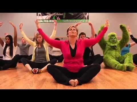 The Grinch Tries Yoga