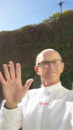 Garden dancing in the early springtime sun! Wowser!! Love it!!! It's a tough game today for my beloved Bristol Rovers, we are away to top of the table Bromley Come on you BLUES Love ya Music is Steve Lacy : Bad habit #foryoupage❤️❤️ #fyp #love #utg #Bristol