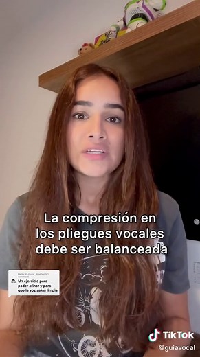 Reply to @music_mashup14 Tips para cantar con la voz mas limpia🧑🏻‍🎤 (y ejemplos de manipulación de la voz 😂) #canta #vocalcoach #voz #cantar #cantante #tipscanto #canto #musica #cantotips #clasesdecanto #vocaltips #geekday #strangerthings #higienevocal #uñas #tecnicavocal #entrenamientovocal @laurieoficial @musicaveronica