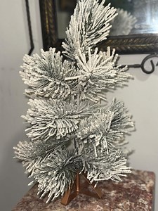 18” Flocked Mini Christmas Tree – Snowy Tabletop Pine With Wooden Base – Neutral Winter Decor – Farmhouse Holiday Tree – Small Space Christm - Etsy Canada