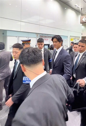 大谷翔平と侍ジャパンの凱旋 東京駅にて