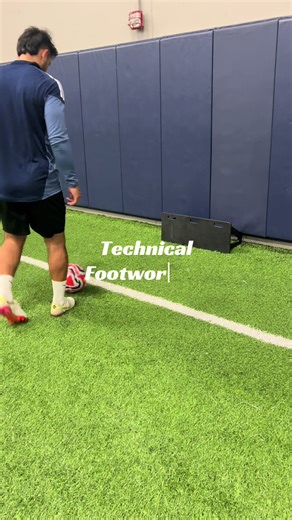 Technical Footwork ⚽️ #futbol⚽️ #soccertiktok #vibes #soccerfield