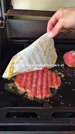 Caramelized Onion Burger