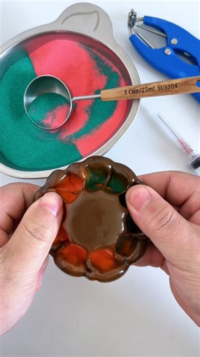 ASMR Jerry | #SqueezeToys #StressReliefToys #DIYBalls #crafts #asmr | Instagram