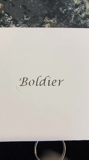 Our Oakley keychain turned out amazing! Thank you @Boldiér, if you would like to have your own customized keychain, use code Oakley15 for an extra 15% off. 💕 https://boldier.com/discount/Oakley15?redirect=/products/pet-keychain?variant=41386390487192 #dogtok#labsoftiktok#fyp#boldier#viral