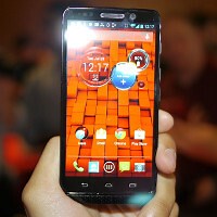 Motorola DROID mini hands-on