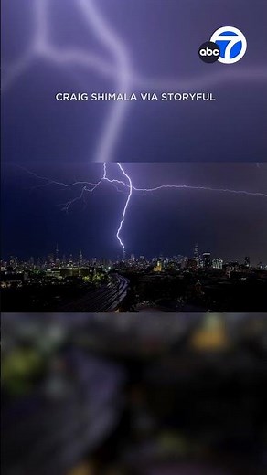 Lightning strikes Chicago's tallest building