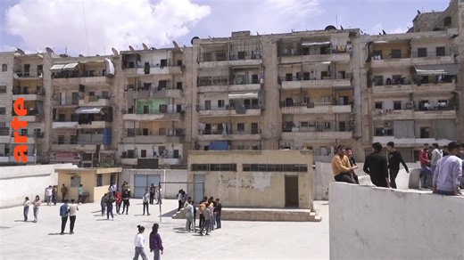 Les quartiers kurdes d’Alep, laboratoires de l'accord avec Damas - Regarder le documentaire complet