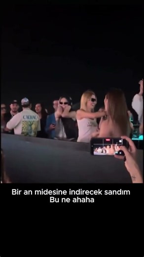Seyirci zoktaya bağırdı #manifest #zoktay #zeynepoktay #manifam #konser