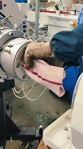 The Worker No Machine Can Replace — Short Story & Life Lesson