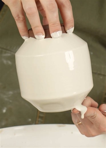 Dipping your pots in slip is one of the many ways you can use slip to decorate your work on the wheel. I love to dip my dark clay body into a porcelain slip and then carve into the walls. This makes the carving even more impactful as the contrasting clay bodies draw more attention to the design carved into the wall of your pot. We are currently in the middle of the decorating with slip course in the Twisted Clay Online membership. I hope you will join me in this class that will help you create v