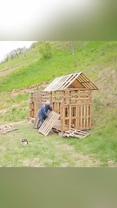 10M views · 144K reactions | Building a Pallets Cabin in 3 minutes. #bushcraft #shelter #build #building #outdoors #survival #camping #outdoor #builder #bushman #buildingahouse #restoration | Caught on Camera | Facebook