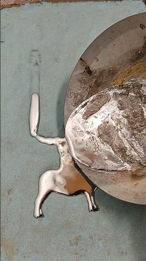 Satisfying Lead Pouring! Toy Rhino Mold to Epic Metal Sculpture