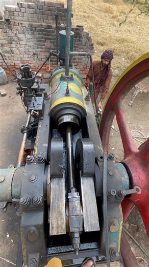 Start Old Black Engine!!Bike Start Up 35 Hp Biggest Old Black Engine amazing working