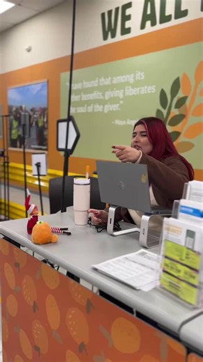 Today Clem and Pickles visited the Neighborhood Market in Rockford, IL! Learn more at SolveHungerToday.org/neighborhood-market | Northern Illinois Food Bank