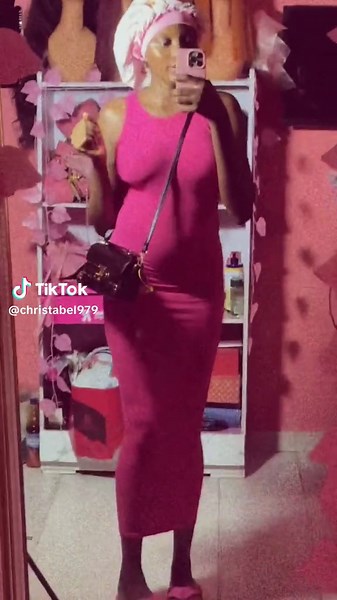 Exploring Stylish Dining: Dress Up for New Restaurants