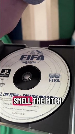 FIFA 2001 scratch and sniff ps1 disc #90sgaming #retrogamer #playstation #playstationone #retrogamer