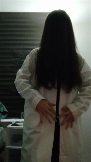 something else I am making reminded me I was yet to repost this on my new acc, here's a cosplay I did of Damien Mortis, he's an OC that belongs to @Whiplashaarts , the 4th picture with him was what I used for a reference#cosplay #blackwhiplash #bwlcosplay #horror #fancosplay