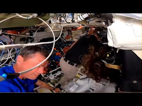 AGORA: IMAGENS INTERNAS DA MISSÃO ARTEMIS 2! A TERRA FICANDO PEQUENA AO VIVO! 🚀🌕