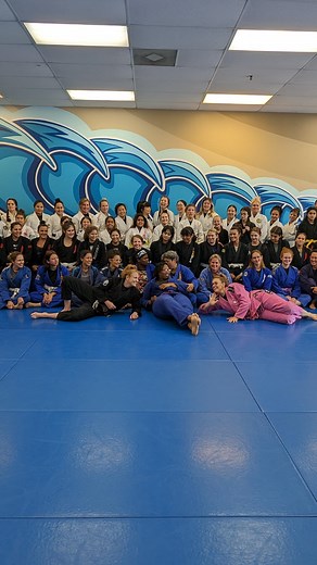The Girls in Gis Virginia Stafford event was unreal!! The positive vibes were contagious. Big thanks to @koateambjj for all of your help and support to make this event possible. Thank you for sharing your mats with us. Thank you to our outstanding instructors @ginjaninjabjj and Rachel Demara for sharing your passion and knowledge with us. Thank you to our All-Star team of ambassadors and volunteers for making this event a big success!! above all thank you to the ladies that came out and brought 