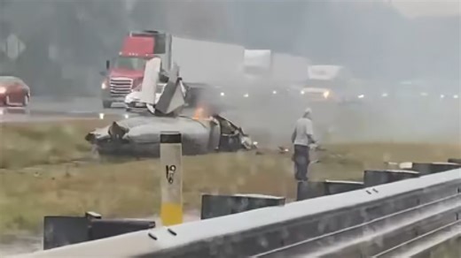 Dartmouth plane crash kills 2, injures 1