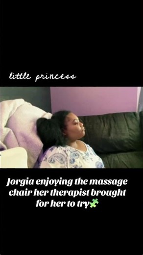J.O.R.G.I.A. With autism. Jorgia🐻is a true Princess, being spoiled by the therapist today🧩🤍🥰